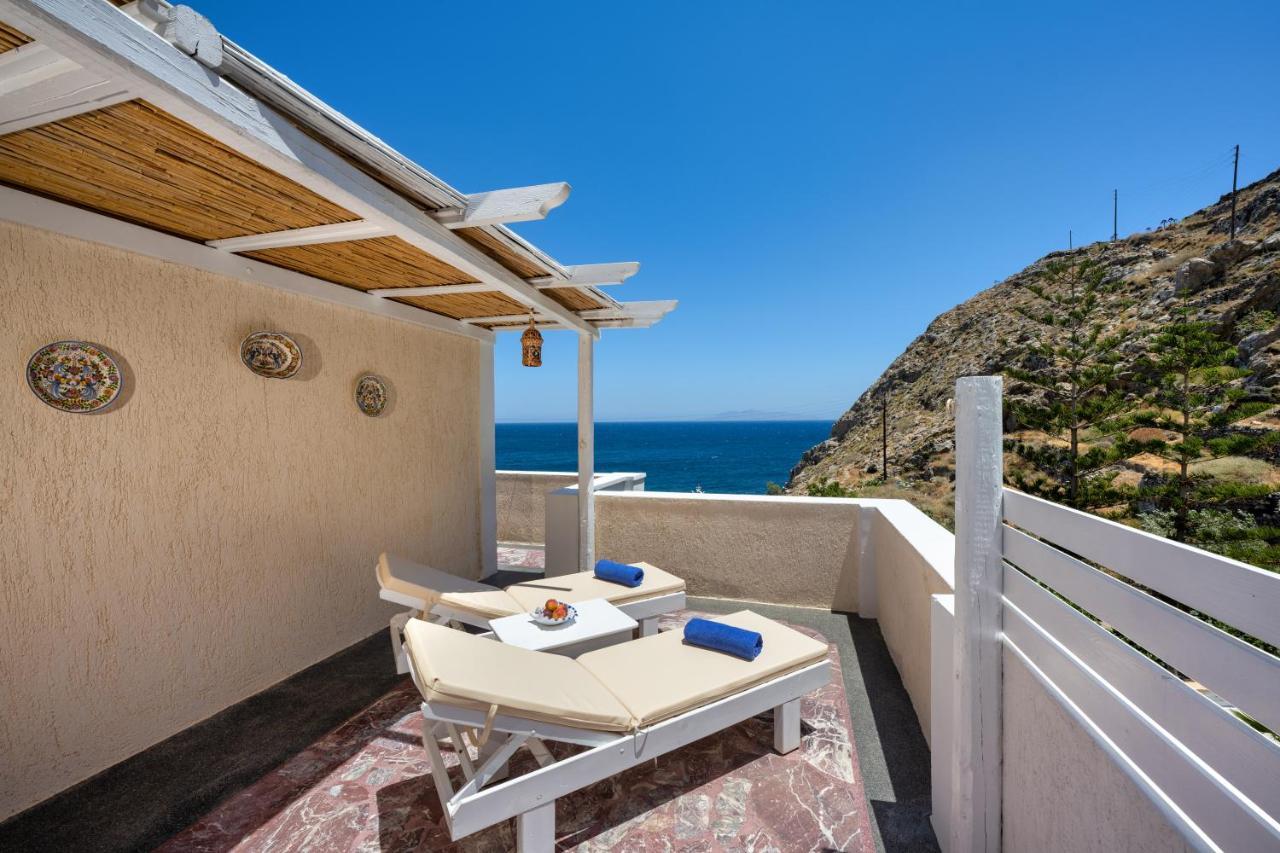 Moschatos Beach House Камари Экстерьер фото